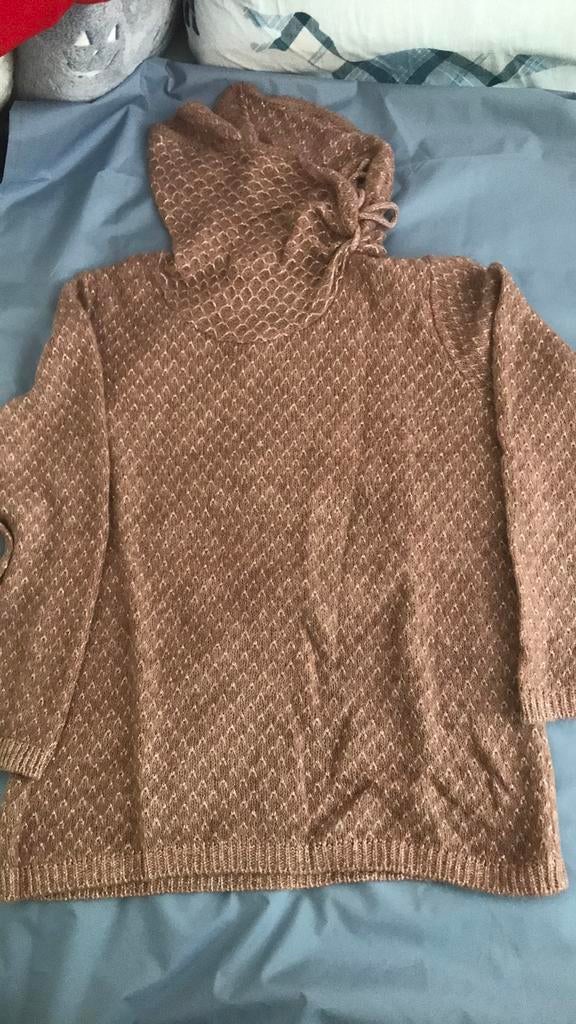 Pull NEUF 64/52 cm 11% laine, Neuf