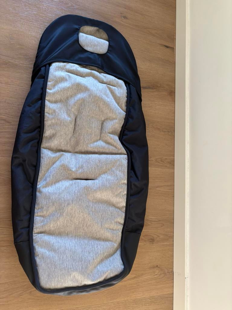 Voetenzak mutsy, Ophalen, Zo goed als nieuw, Voetenzak