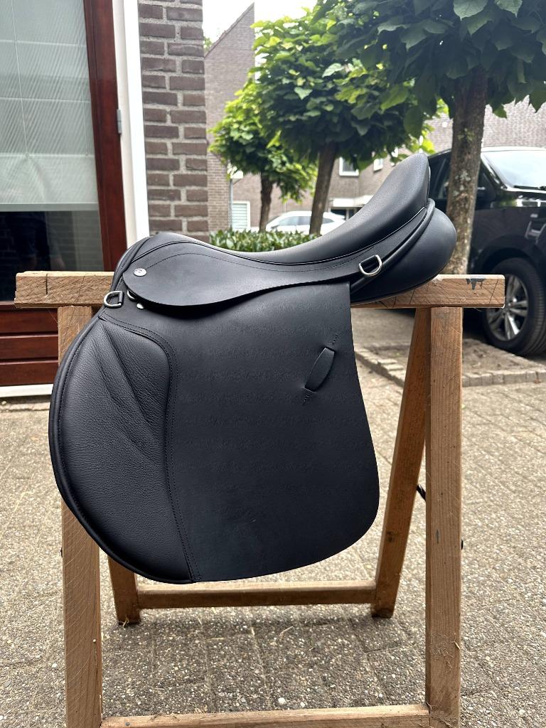 Gediplomeerde zadelpasser Limburg, Noord-Brabant en België