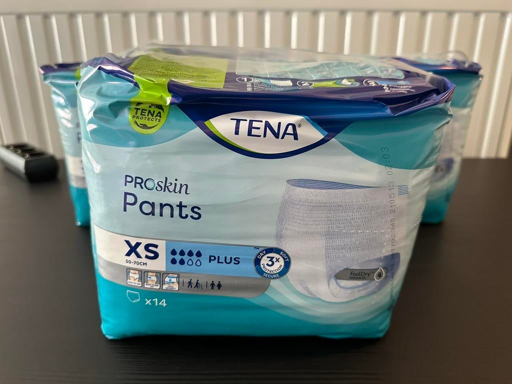3 Ongeopende pakken Tena Pants XS, Enlèvement ou Envoi, Neuf