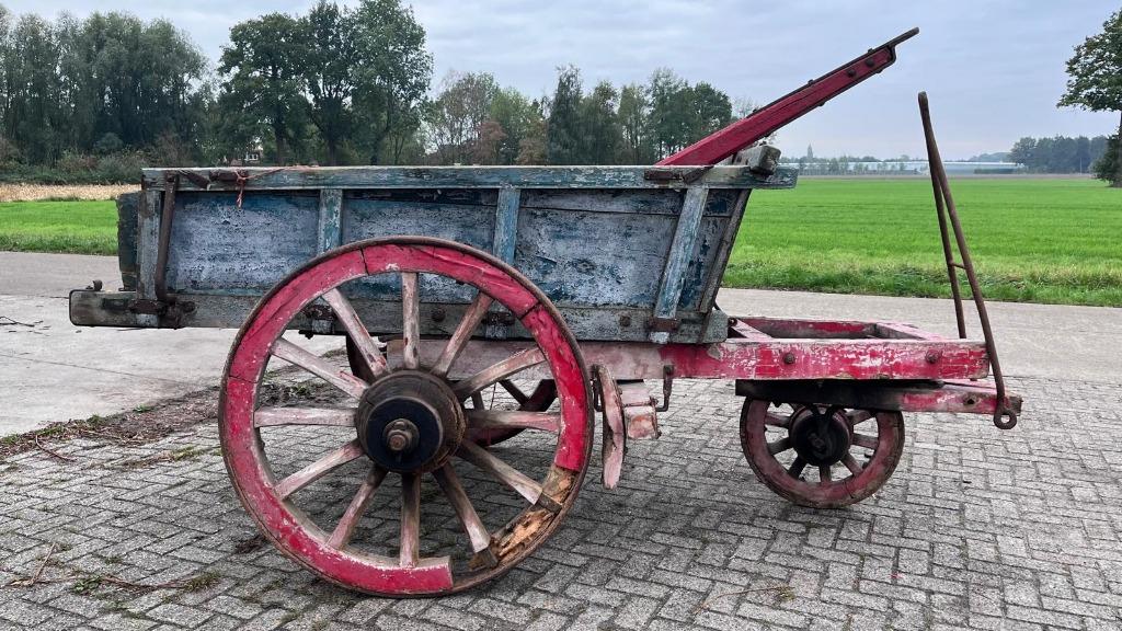 Oude houten boerenkar met ijzeren details, uniek exemplaar, Ophalen