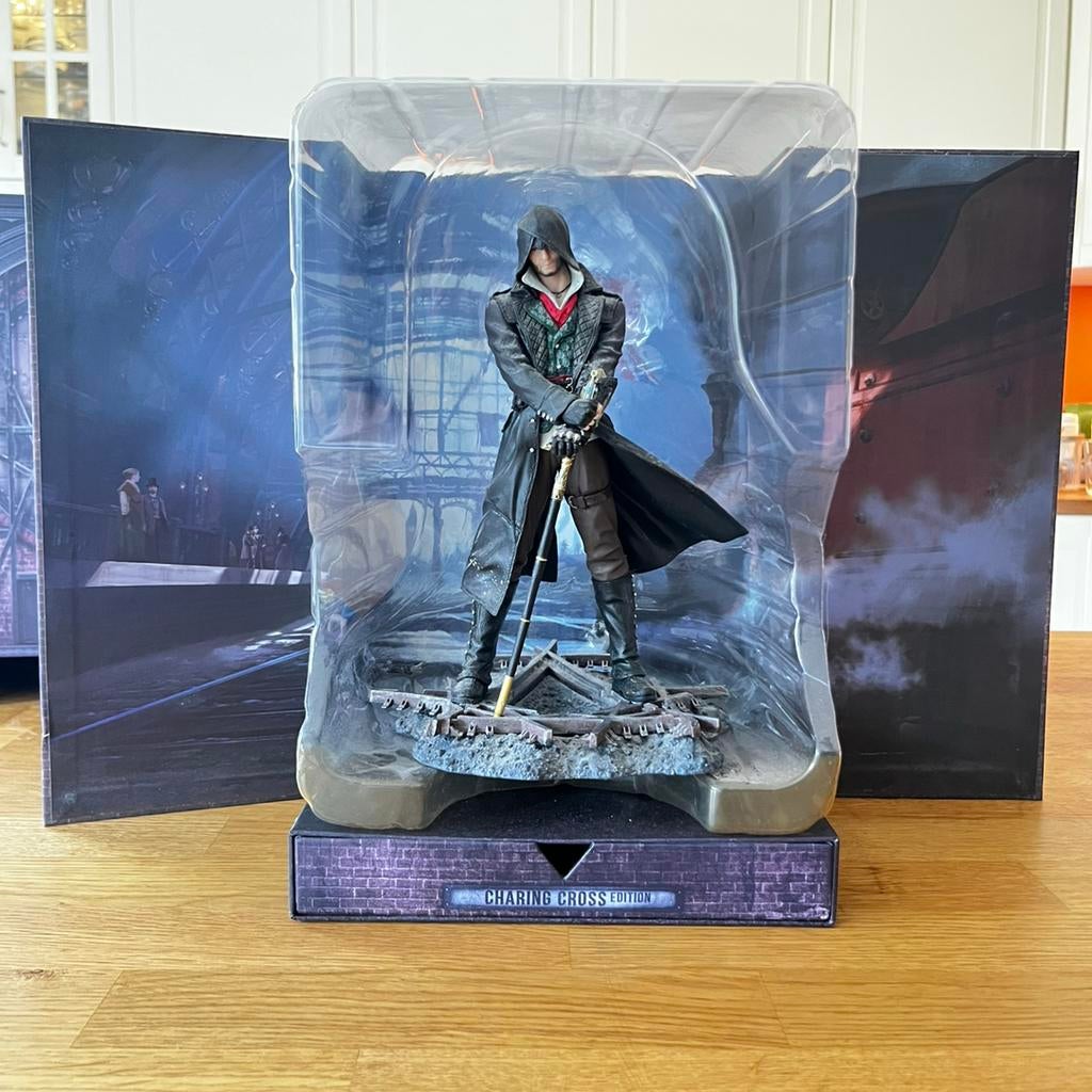 Coffret Collector Assassin’s Creed Charing Cross Édition, Enlèvement ou Envoi, Utilisé