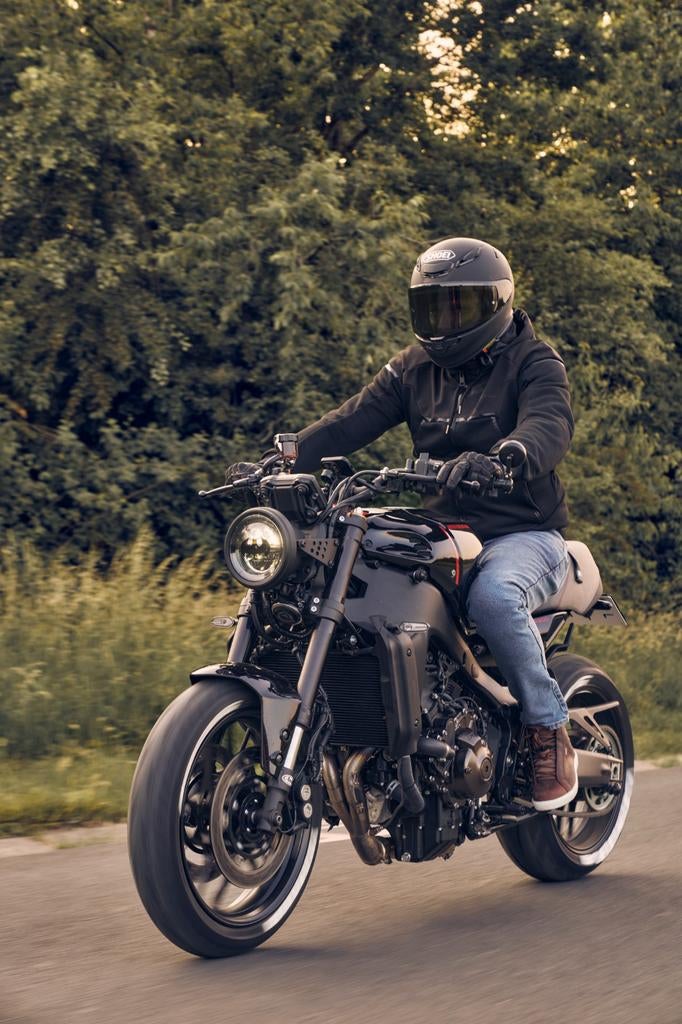 Yamaha XSR 900, Plus de 35 kW, Particulier, 3 cylindres, 900 cm³