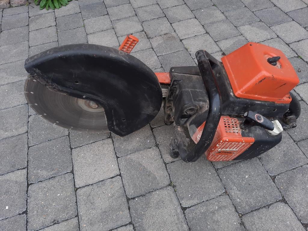 Doorslijper Stihl TS760, Ophalen