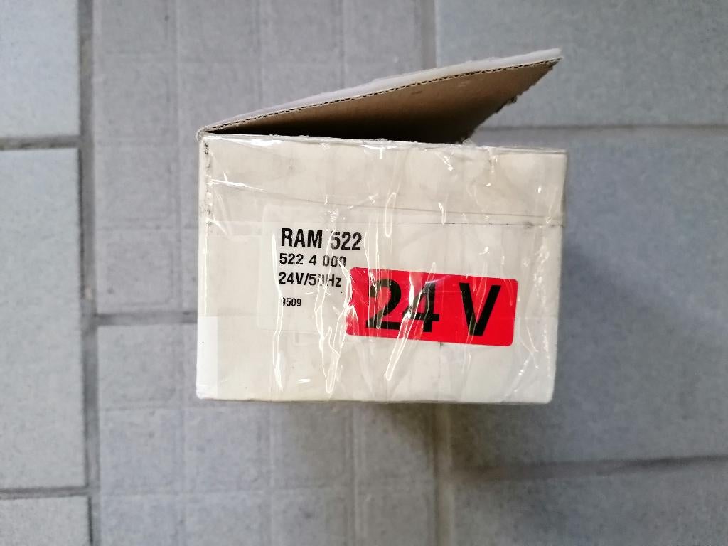 Thermostat, Bricolage & Construction, Chauffage & Radiateurs, Enlèvement ou Envoi, Neuf, Thermostat