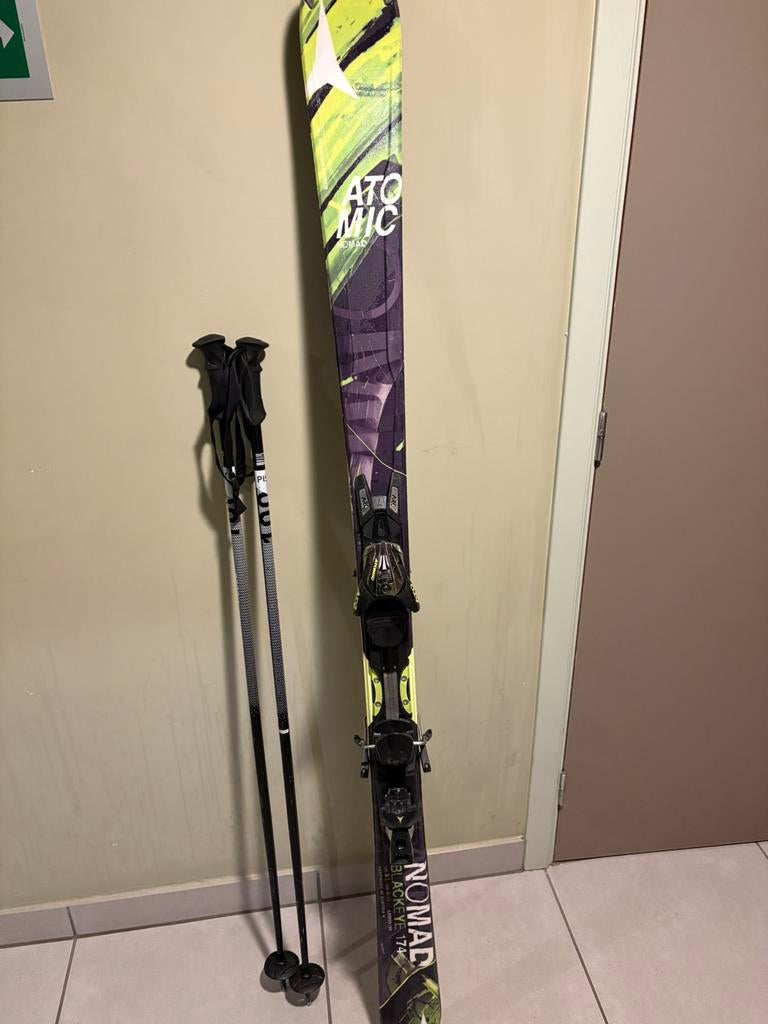 A vendre ski Alpin Atomic, 160 à 180 cm, Carving, Enlèvement ou Envoi, Skis