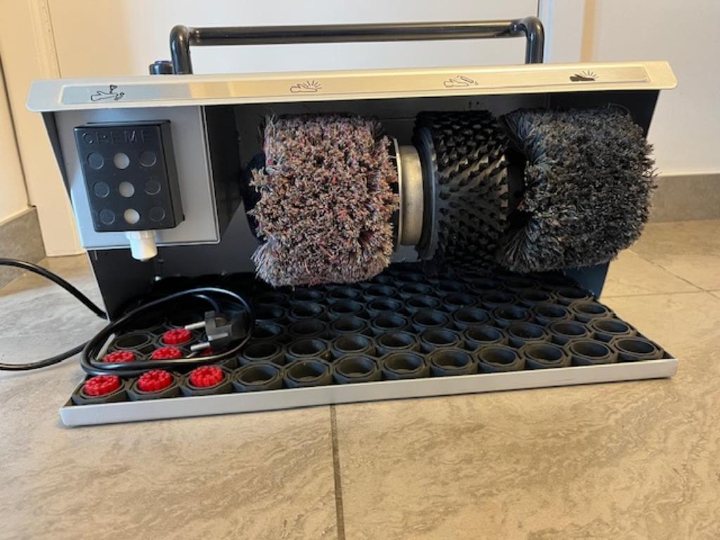 PROFESSIONELE SEÏTZ SCHOENPOETSMACHINE, Ophalen, Nieuw
