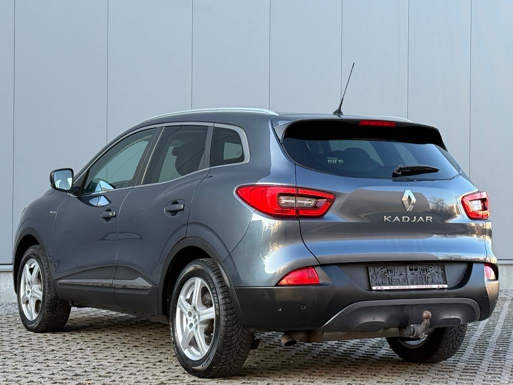 Renault Kadjar 1.2TCe Bose BTW/VAT/TVA Pano Camera Garantie*, Auto's, Renault, Kadjar, 4 cilinders, Leder, 5 deurs