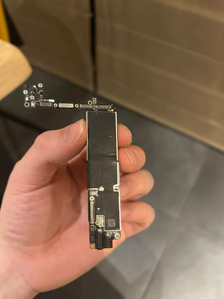 Carte mère Iphone SE 2020, Enlèvement ou Envoi, Comme neuf