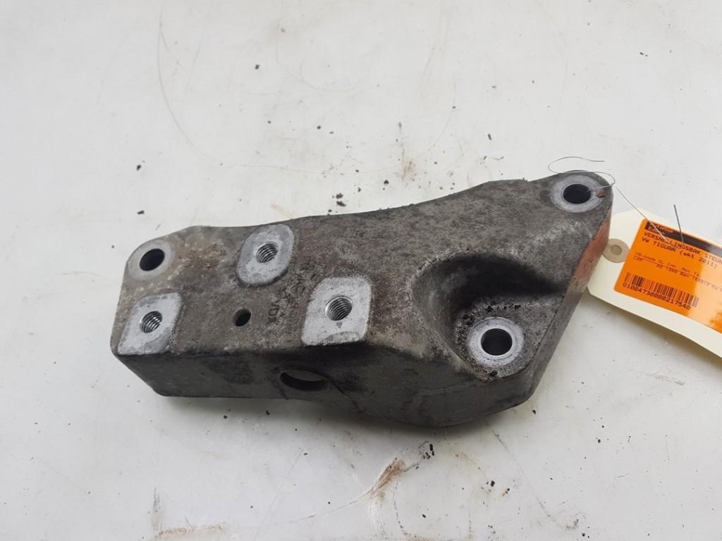 SUPPORT BOITE DE VITESSES Tiguan (5N1 / 2) (|5N0199117|), Autos : Pièces & Accessoires, Utilisé, Volkswagen