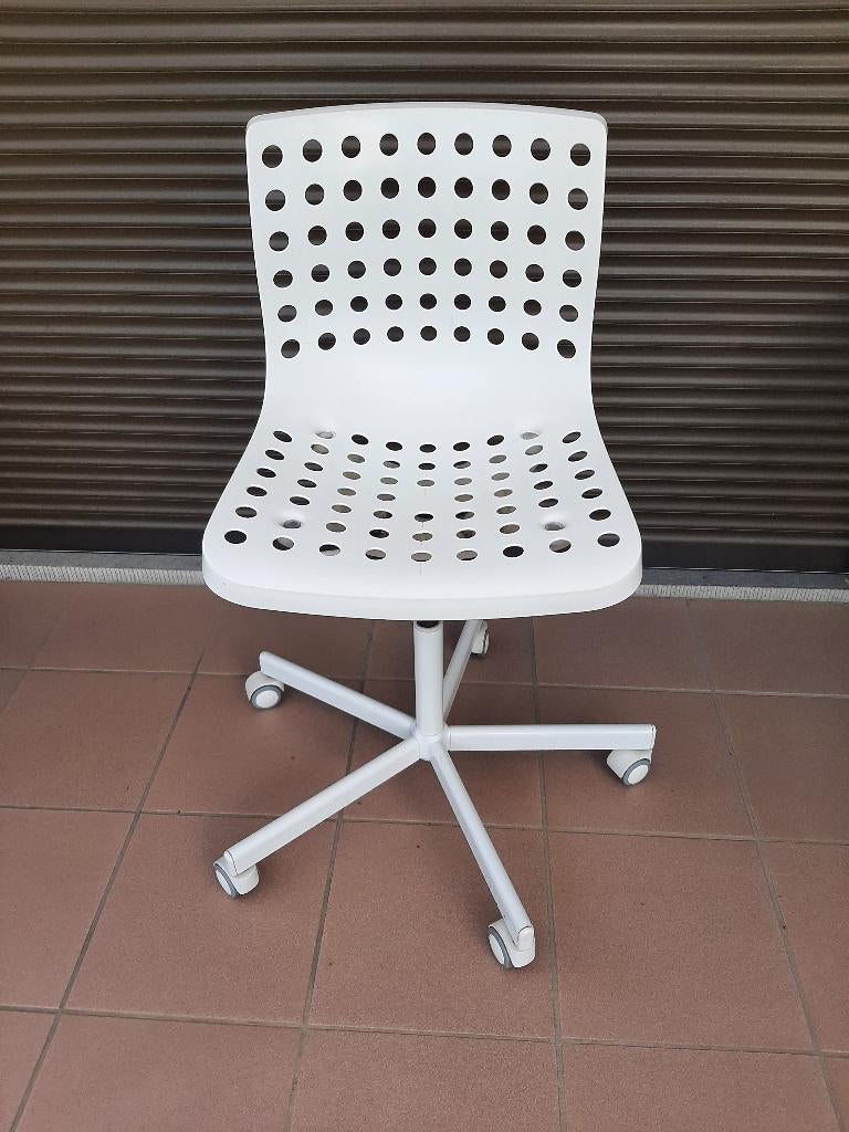 Verstelbare bureaustoel  -  Wit - Kind, Huis en Inrichting, Bureaustoelen, Gebruikt, Bureaustoel, Wit, Ophalen