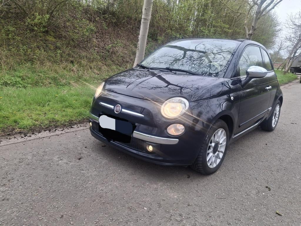 À vendre Fiat 500 Cabrio essence
 5 euros
Approuvé, Euro 5, Achat, Boîte manuelle, Particulier
