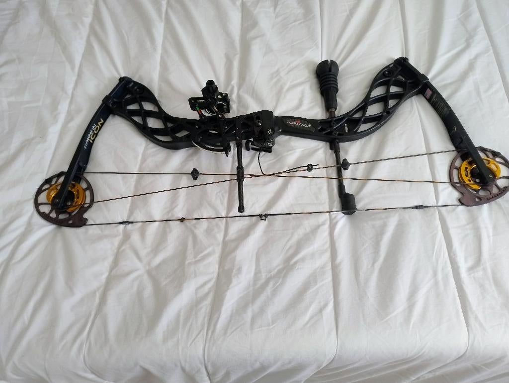 arc à poulie Bowtech, Sports & Fitness, Enlèvement, Utilisé, Arc à poulies