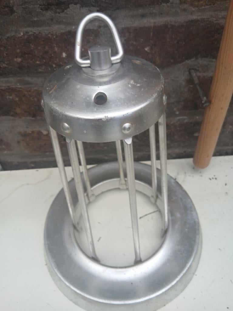 Worst toren, Enlèvement