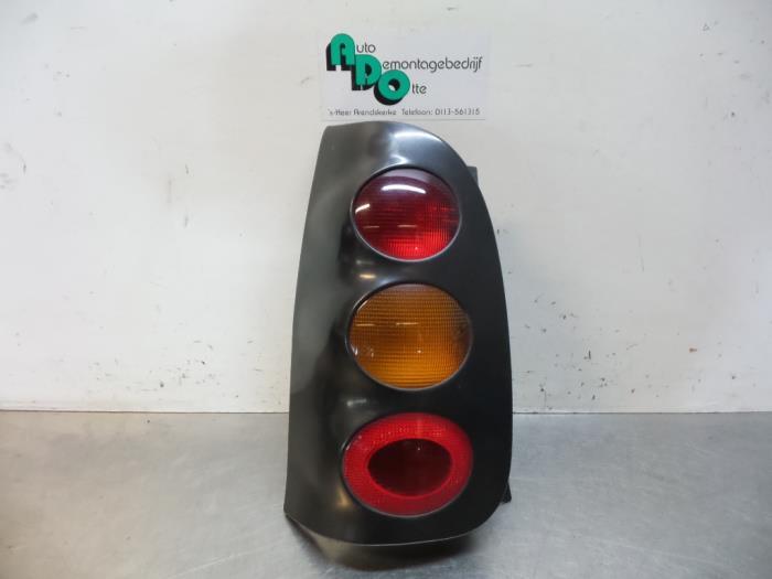 Feu arrière gauche d'un Smart City Coupe, -, Utilisé, -, Smart