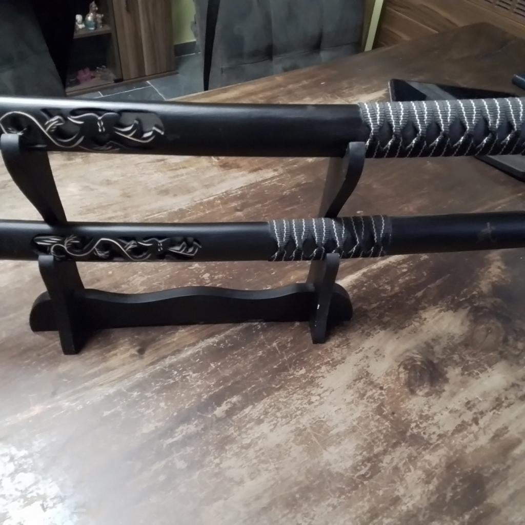 Samoerai zwaarden op staander, Ophalen of Verzenden