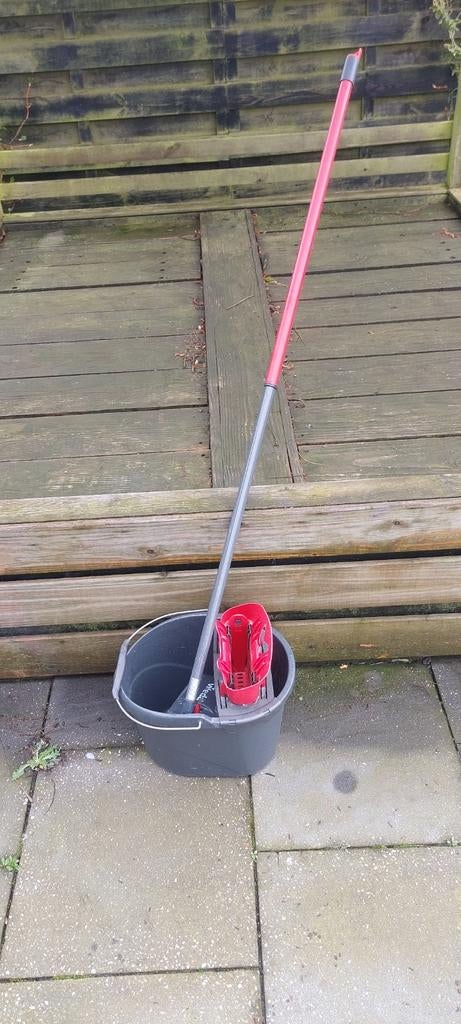 Vileda vloerwisser, Huis en Inrichting, Schoonmaakartikelen, Ophalen