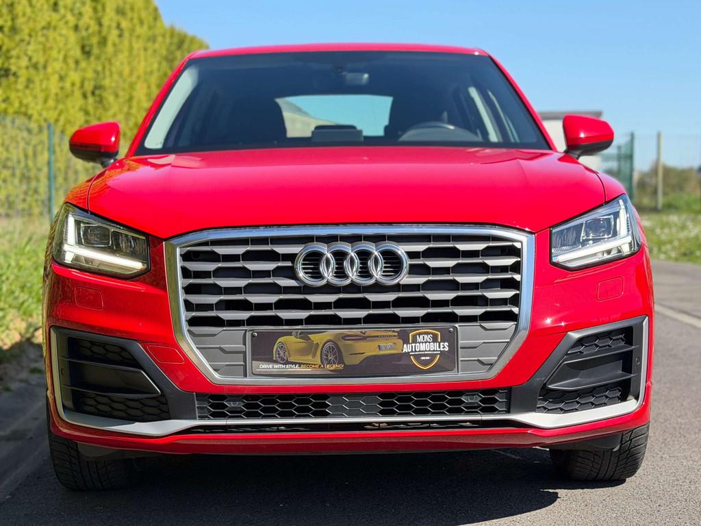 Audi Q2 Q2 1.6 TDi S-LINE, Autos, Audi, Rouge, 118 g/km, Entreprise, Noir