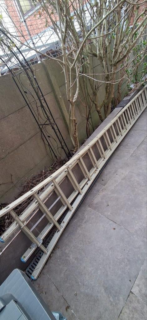 Ladder uittrekbaar tot 9meter, Ophalen