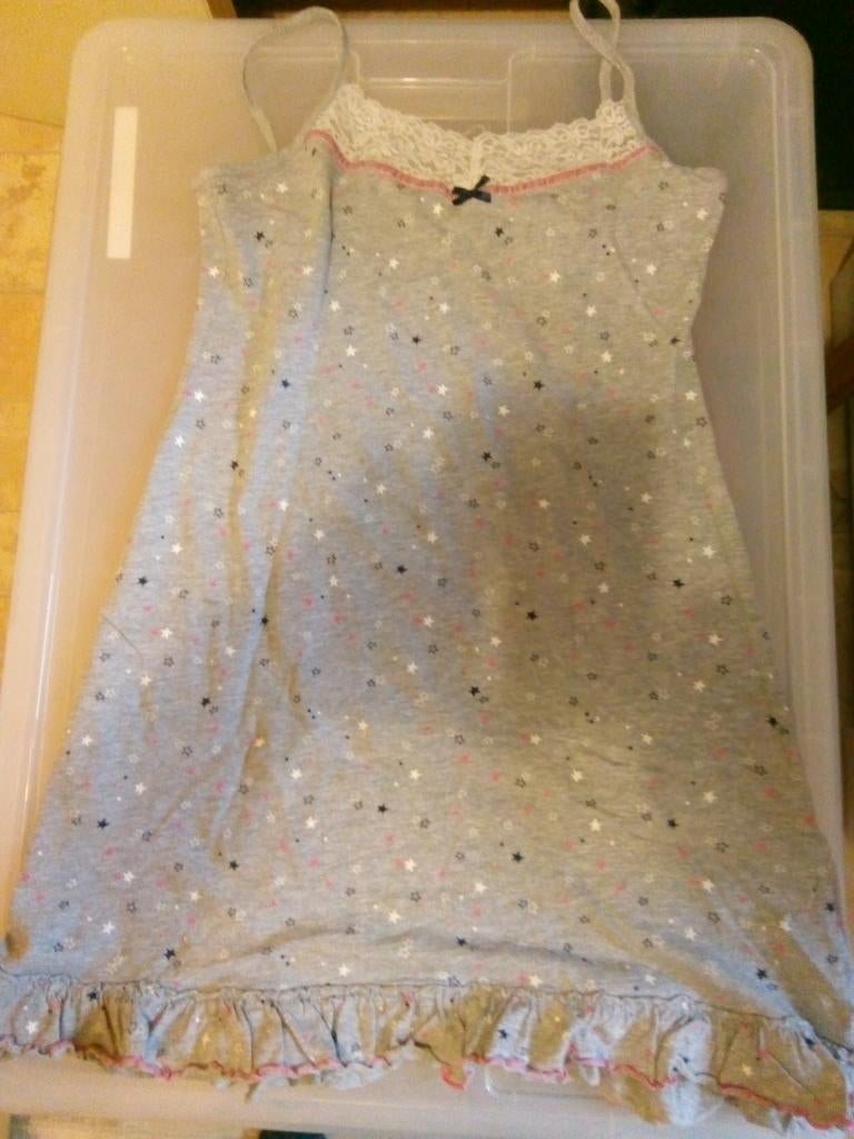 Grijze slaapkleedje, dames, Medium, Kleding | Dames, Pyjama's, Ophalen of Verzenden, Gedragen, Maat 38/40 (M)