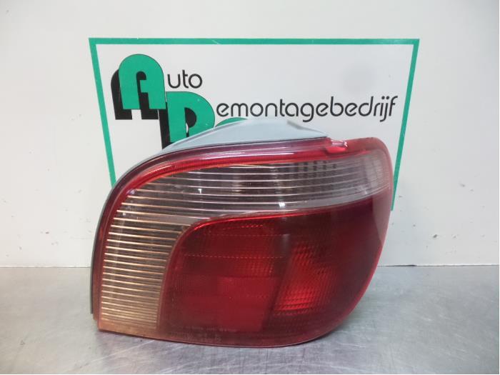 Achterlicht rechts van een Toyota Yaris (Yaris 1 00-), Auto-onderdelen, Gebruikt, -, -, Ophalen of Verzenden