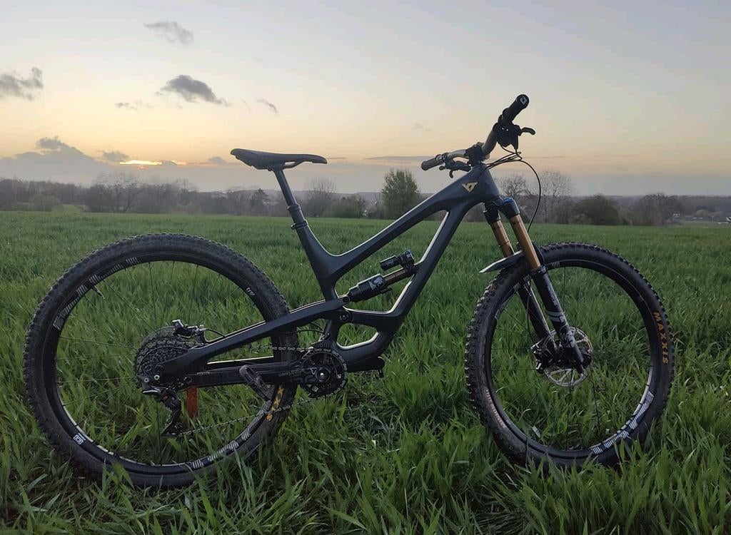 Mtb Yt capra cf pro race 2021, Fully, 49 tot 53 cm, Zo goed als nieuw, Ophalen