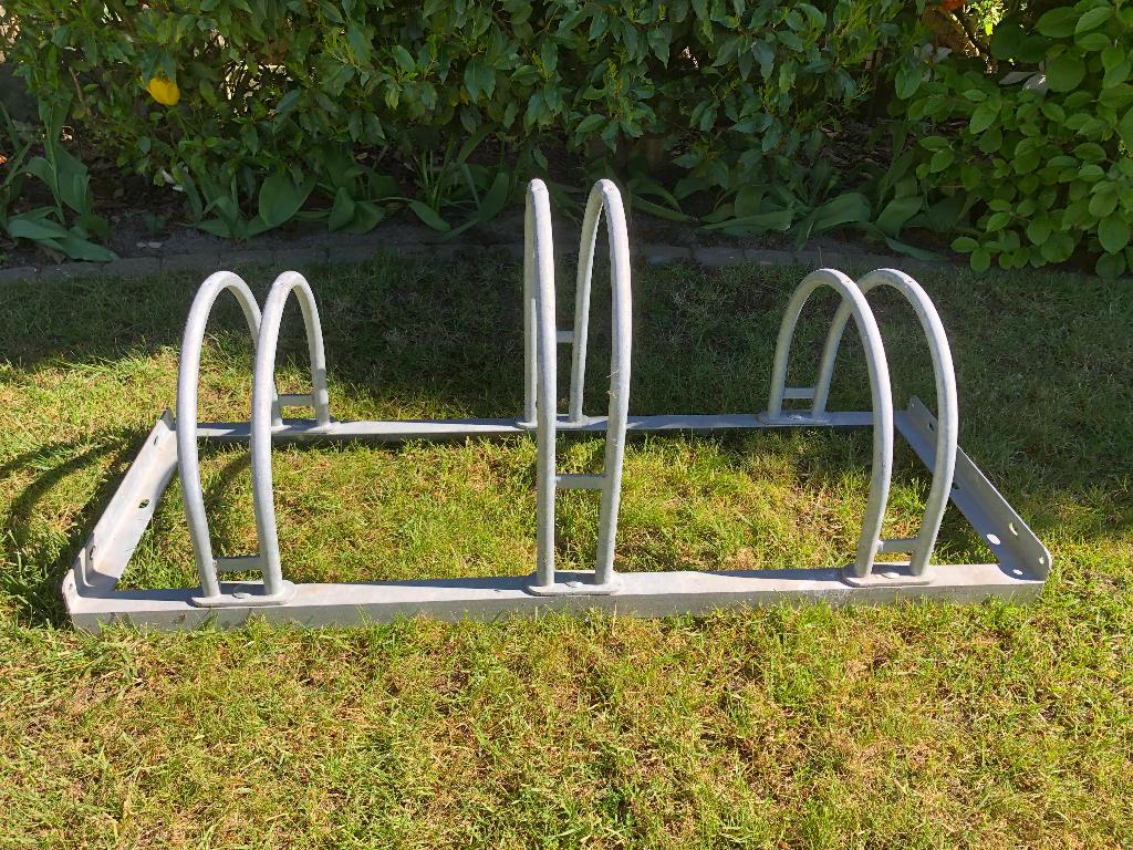 fietsrek gegalvaniseerd, Ophalen, Zo goed als nieuw
