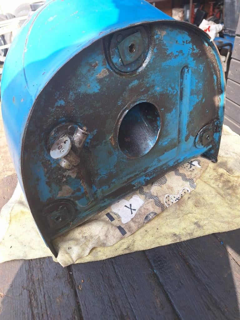 Ford dexta onderdelen, Enlèvement