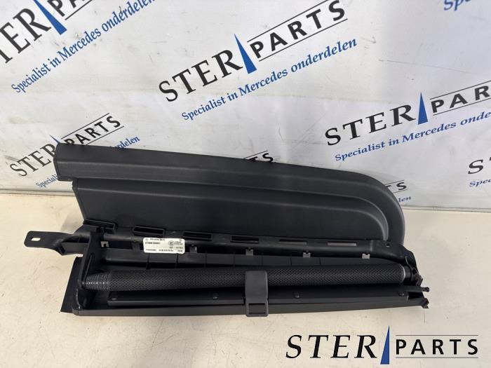 Zonnescherm elektrisch rechts-achter van een Mercedes GLE, Auto-onderdelen, Interieur en Bekleding, Mercedes-Benz, Gebruikt, 3 maanden garantie
