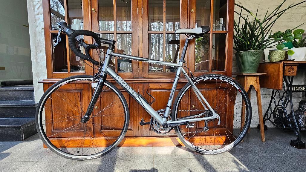 Decathlon Sport 7.4 koersfiets (large), 28 inch, Gebruikt, Heren, Aluminium