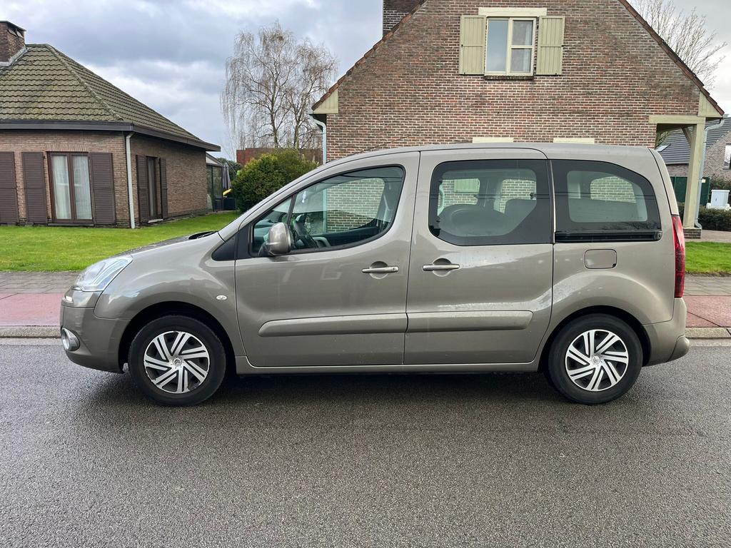 Citroën Berlingo 1.6 hdi 209000 km 12/2013 euro5, Auto's, Euro 5, 4 cilinders, 67 kW, Berlingo