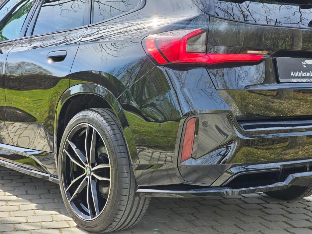 Bmw x1 Sdrive 20i M sports | 20 pouces | REMORQUAGE | CAMÉRA, Autos, Achat, 1800 kg, Euro 6, Entreprise