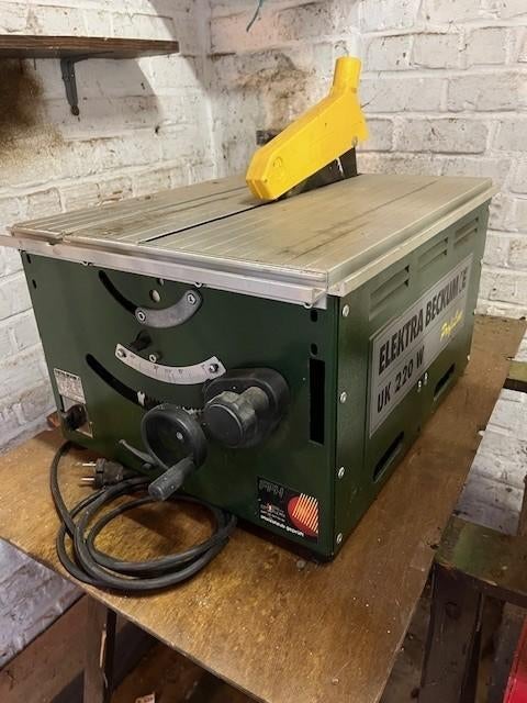 Tafelzaag Einhell UK 220/1, Ophalen, Gebruikt, Cirkelzaag, Einhell