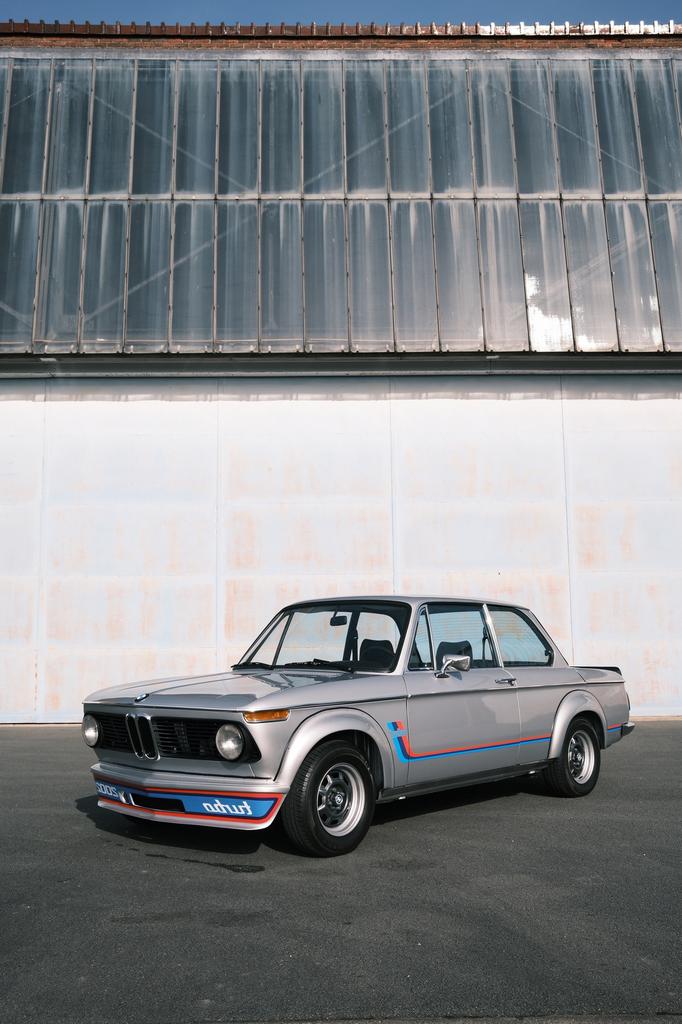 1974 BMW 2002 Turbo / rare 5 speed, 4 zetels, Achterwielaandrijving, 4 cilinders, Leder