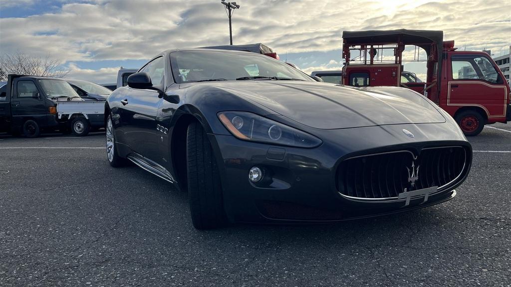 Maserati Granturismo S 4.7L 2010 Zeer mooi (BTW Auto), Auto's, Maserati, Automaat, Beige, Bedrijf, Zilver of Grijs