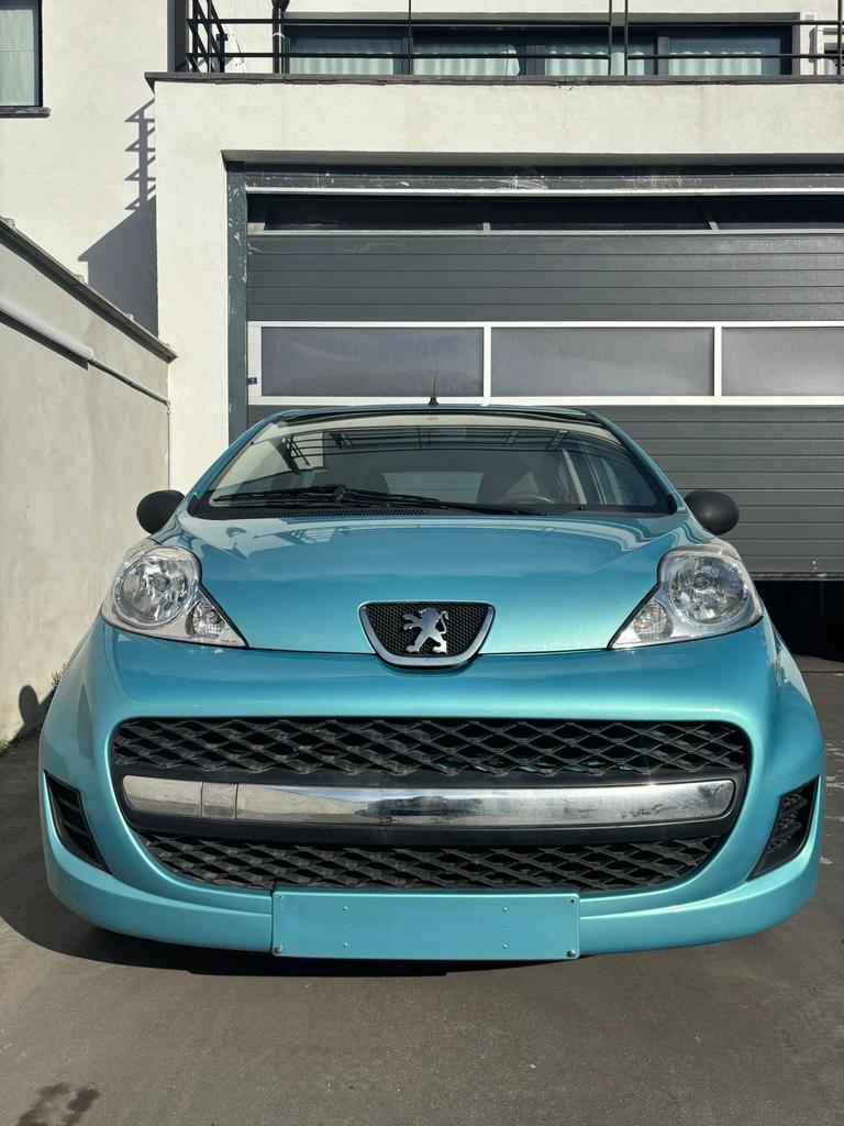 Peugeot 107 1.0 essence 2011 150 000 km, Autos, Euro 5, Achat, Entreprise, Noir
