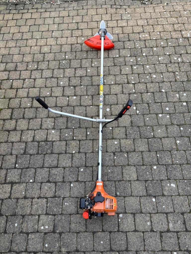 Bosmaaier Echo SRM-220ES, Tuin en Terras, Ophalen, Gebruikt, 10 tot 30 cm, Benzine