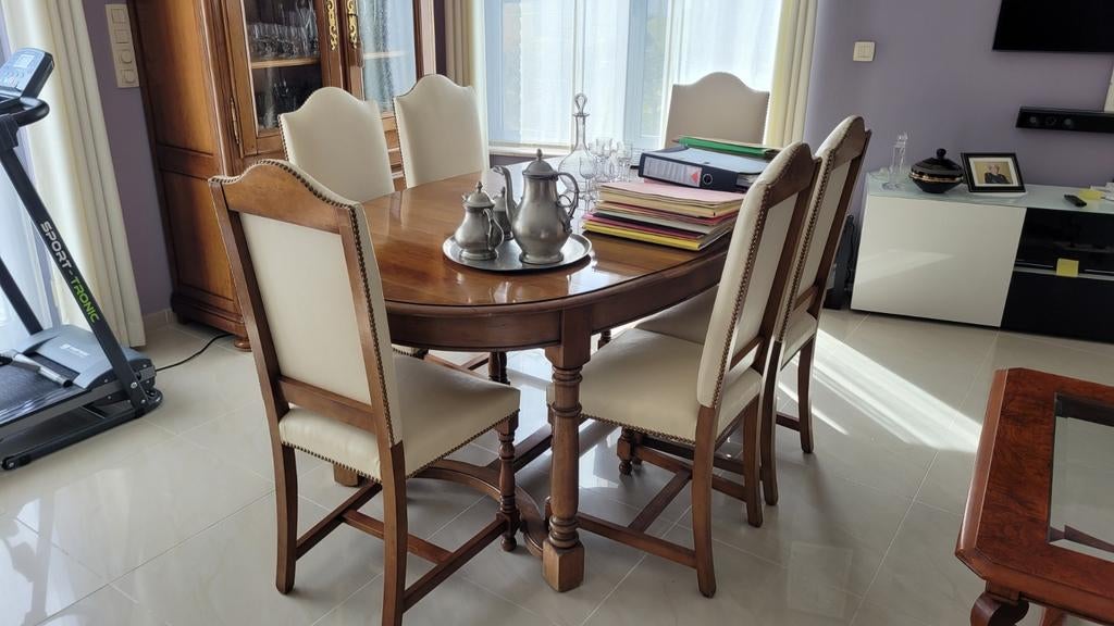 Eetkamer + 3 kasten, kerselaar, Ophalen