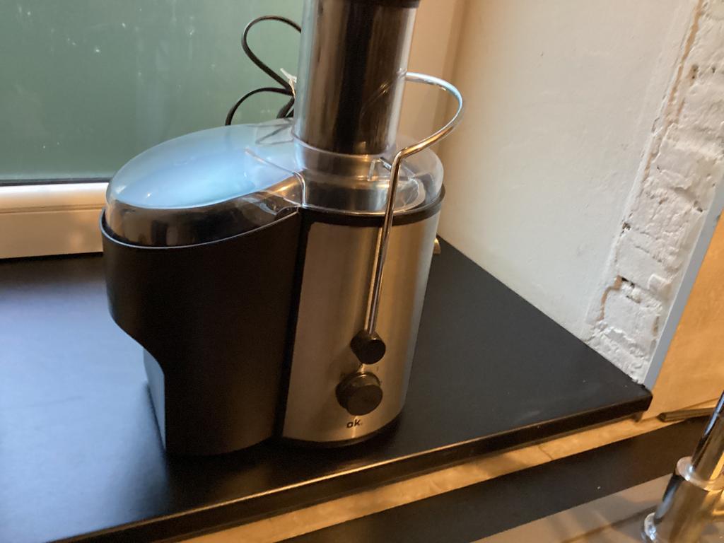 Extracteur de jus encore neuf, Electroménager, Extracteurs de jus, Enlèvement, Comme neuf