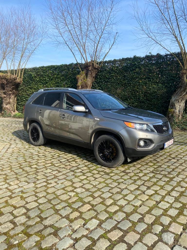 Kia Sorento 2011, 2.0, 2 4 set de jantes avec pneus, Autos, Kia, Particulier, Achat, Sorento