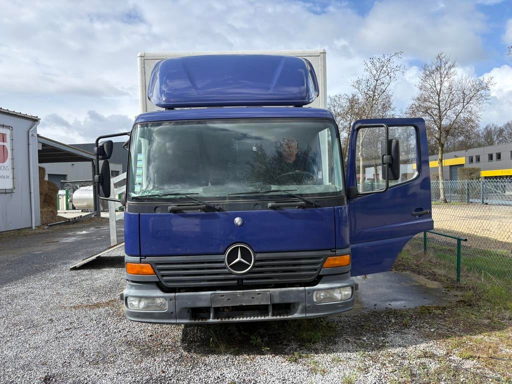 Mercedes 815, Autos, Mercedes-Benz, Autres modèles, Achat, Boîte manuelle, Particulier