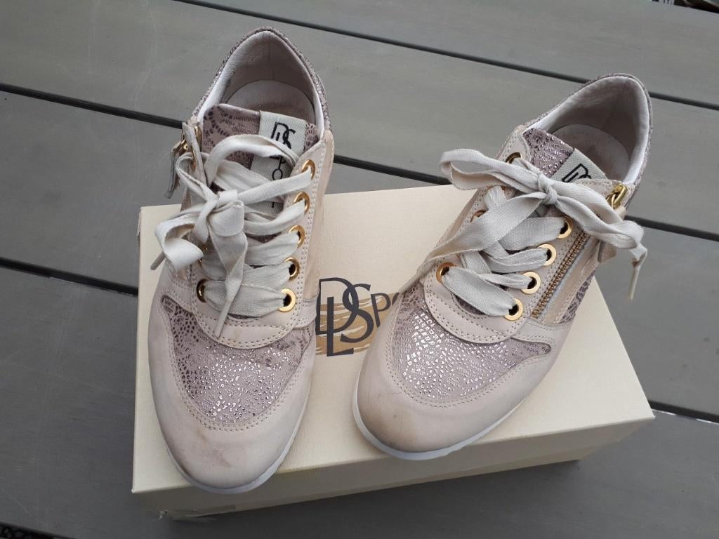 DL Sport - Sneakers - beige - maat 38, Kleding | Dames, Schoenen, Verzenden, Beige, Zo goed als nieuw, Sneakers