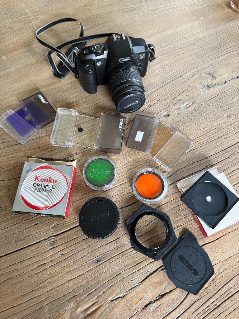 Fototoestel Canon Eos 5000 met extra filters, Enlèvement, Utilisé, Canon