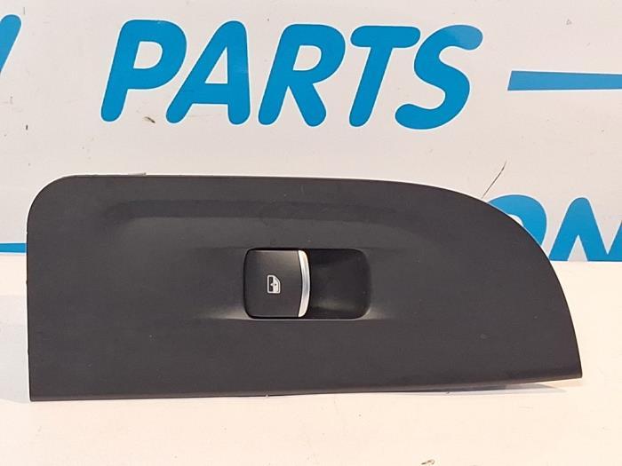 Commutateur vitre électrique d'un Alfa Romeo Giulia, Autos : Pièces & Accessoires, Tableau de bord & Interrupteurs, -, 3 mois de garantie