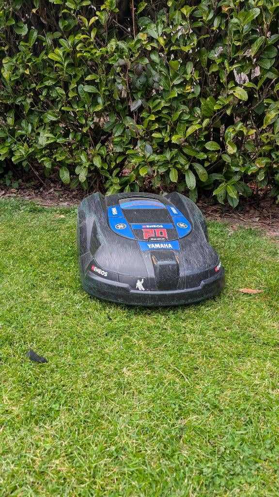 Husqvarna Automower 220 AC – Option Alerte SIM, Tuin en Terras, Robotmaaiers, Gebruikt, 20 tot 25 cm, Ophalen