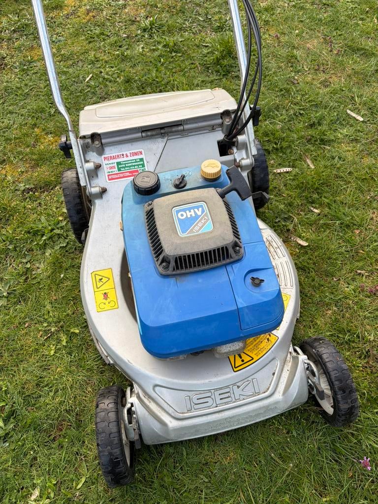 Iseki Grasmaaier model SW521, Ophalen