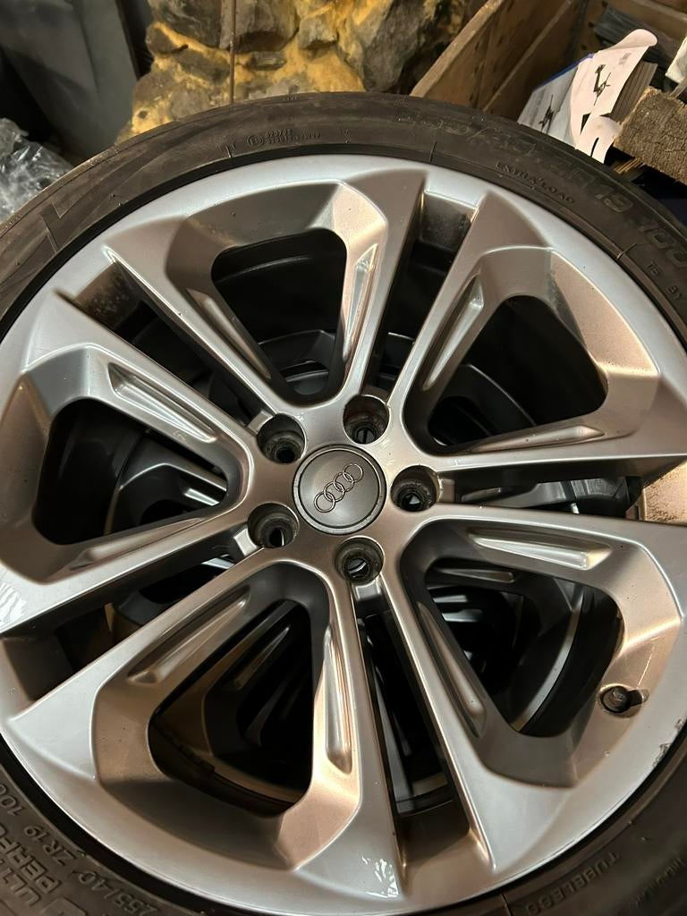 Jantes audi Q3, Enlèvement, Pneu(s)