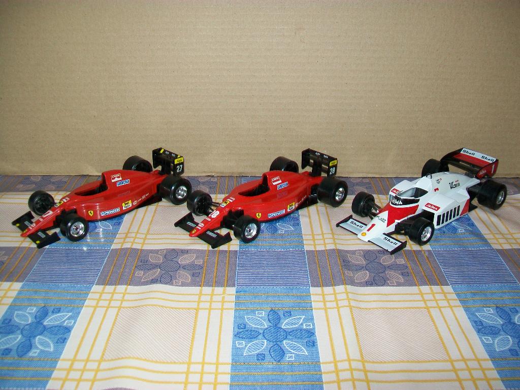Bburago - F1 - Ferrari - Mc Laren - Burago, Enlèvement ou Envoi, Utilisé, ForTwo