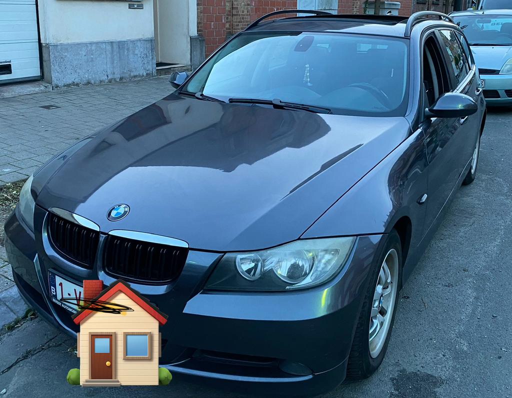 BMW 318i, Argent ou Gris, Achat, 4 portes, Boîte manuelle
