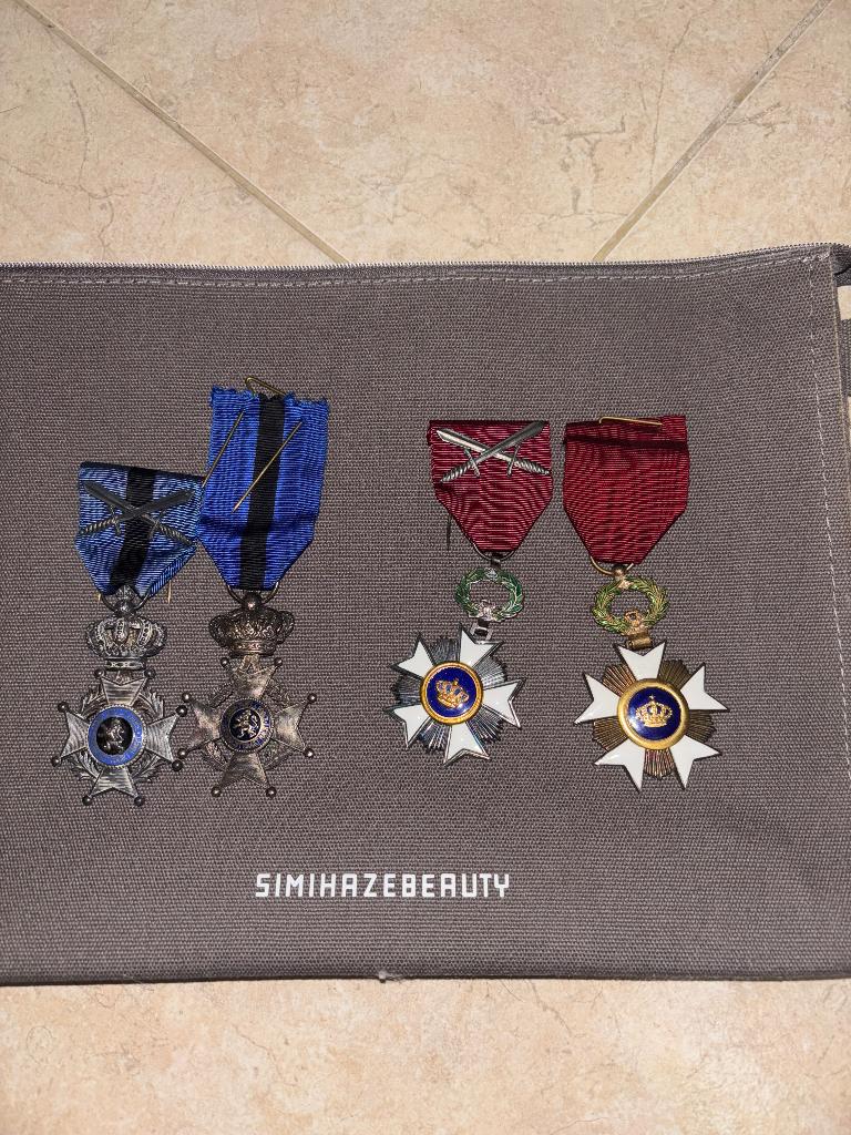 Belgische militaire onderscheidingen medailles, Ophalen of Verzenden